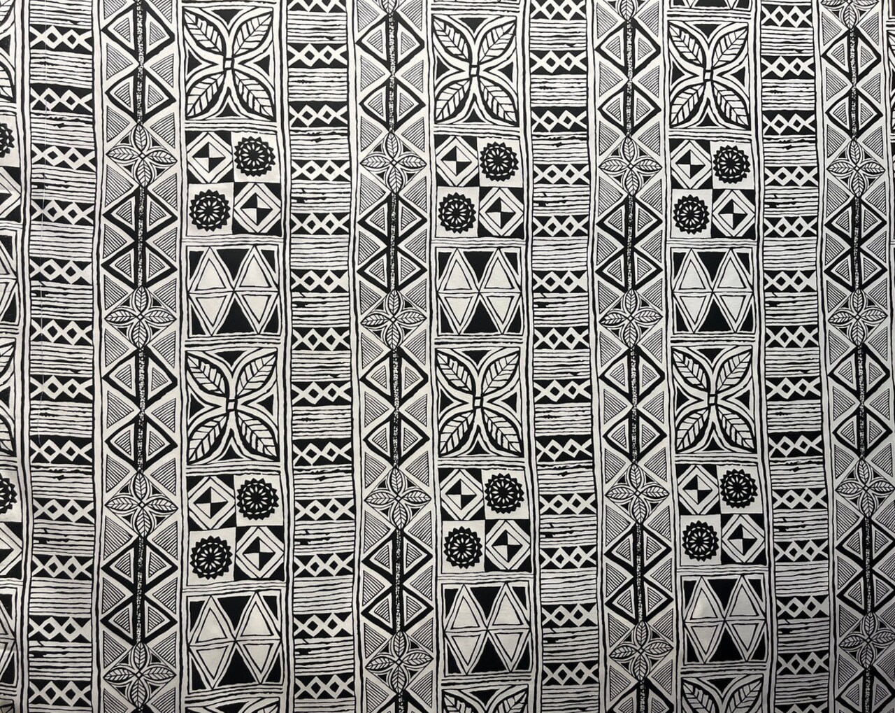 1 Yard Traditional Polynesian Tapa Polyester Fabric For Sewing Crafts And Home Décor Projects 60 Inch